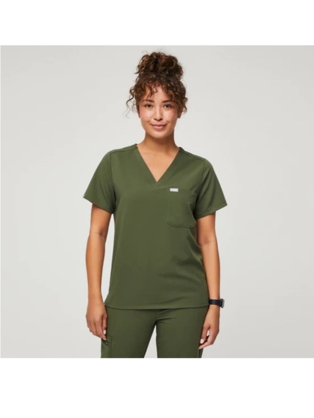 FIGS Catarina One Pocket Scrub Top Dark Olive Size XXS